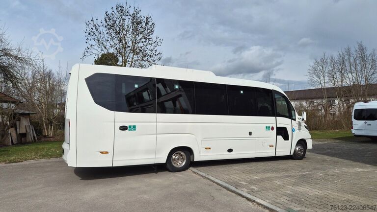 Minibus IVECO 2x Daily 70 Lagerfahrzrug Ferqui Sunrise 2,5 m B