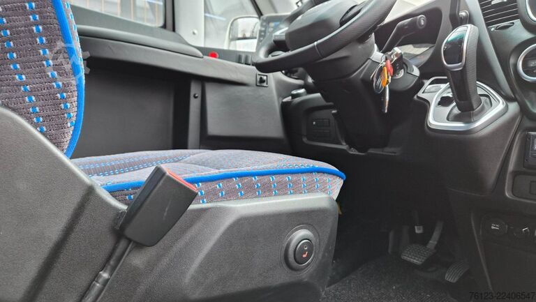 Minibus IVECO 2x Daily 70 Lagerfahrzrug Ferqui Sunrise 2,5 m B