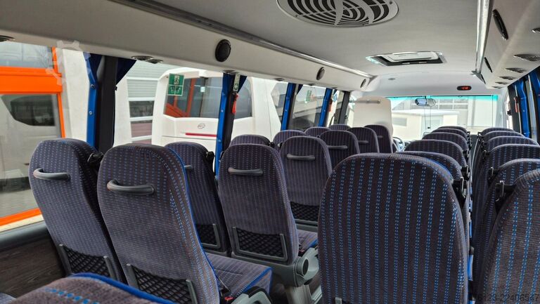 Minibus IVECO 2x Daily 70 Lagerfahrzrug Ferqui Sunrise 2,5 m B
