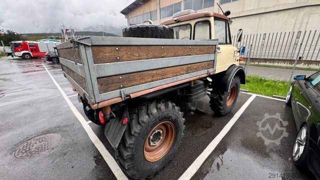 Tipper van MERCEDES-BENZ Unimog 406 Bj 1975