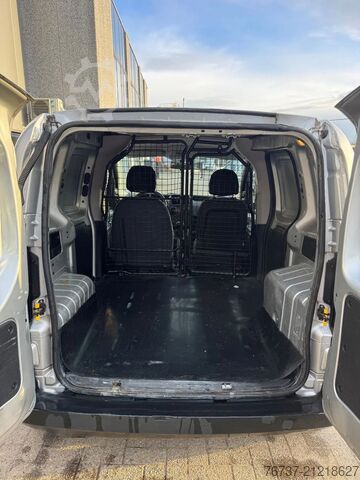 Panel van Citroën Nemo **EURO 5B-AIRCO**