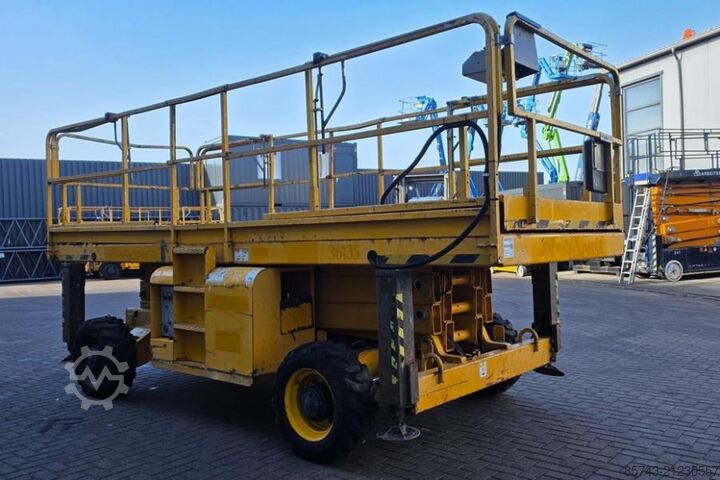 Scherenhebebühne Haulotte H12SXL As-Is, Diesel, 4x4 Drive, 12m Working Heigh