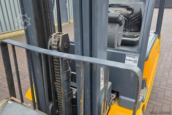 Gabelstapler Jungheinrich EFG425K Electric, 2500kg Capacity, Lifting Height
