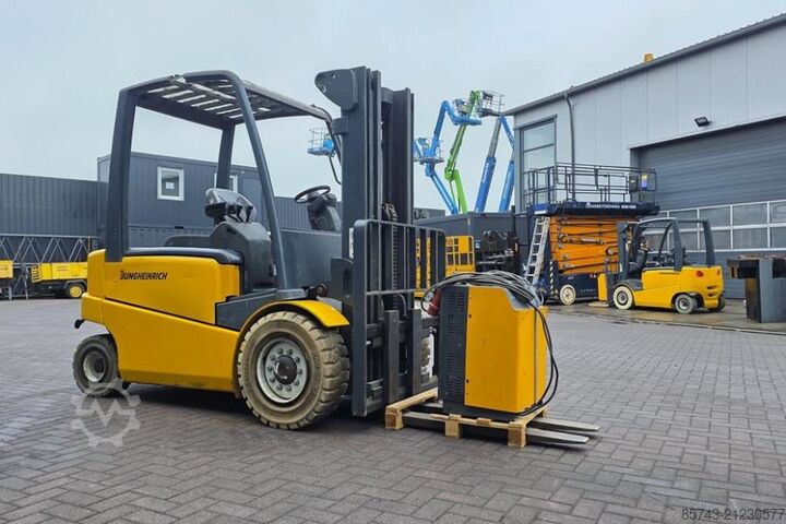 Gabelstapler Jungheinrich EFG535 Electric, Lifting Height 4700mm, Freelift 1