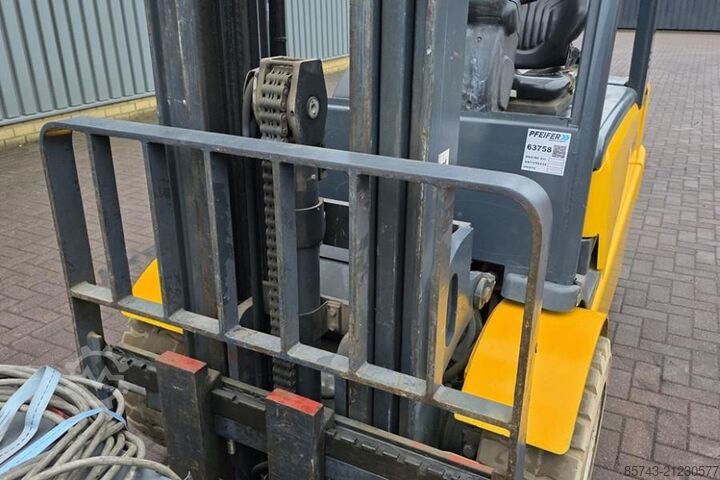 Gabelstapler Jungheinrich EFG535 Electric, Lifting Height 4700mm, Freelift 1