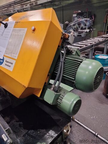 Stangenzuführung IEMCA Maxis 72