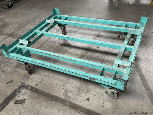 Rollbare Palettenwagen Euro und INdustr  