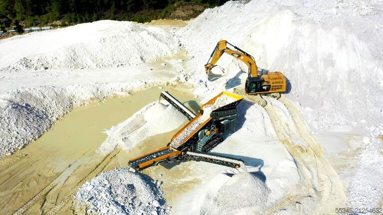 Raupenmobiles Grobsieb FABO Tracked Screen Mobile Screening Plant FTB-1550