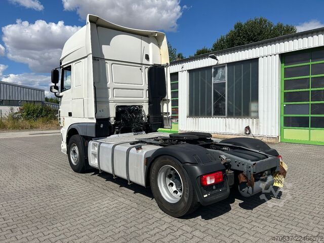 Standard tractor unit DAF XF 460 SSC / Retarder
