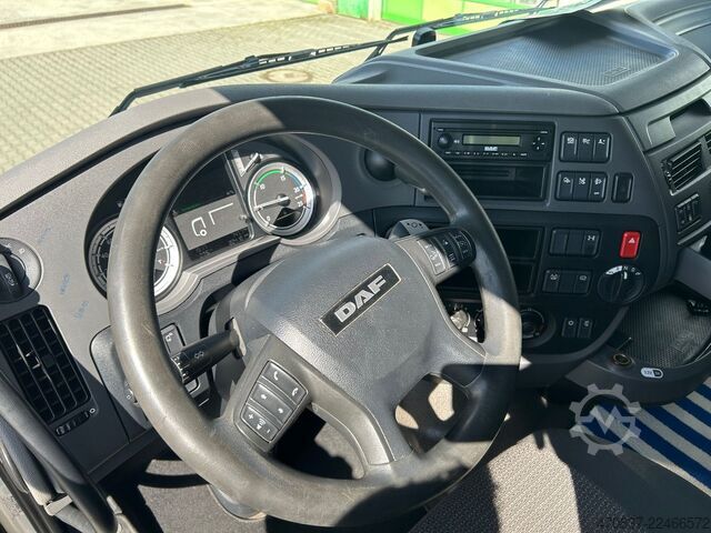 Standard tractor unit DAF XF 460 SSC / Retarder