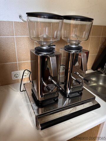 Espresso machine ECM Synchronika