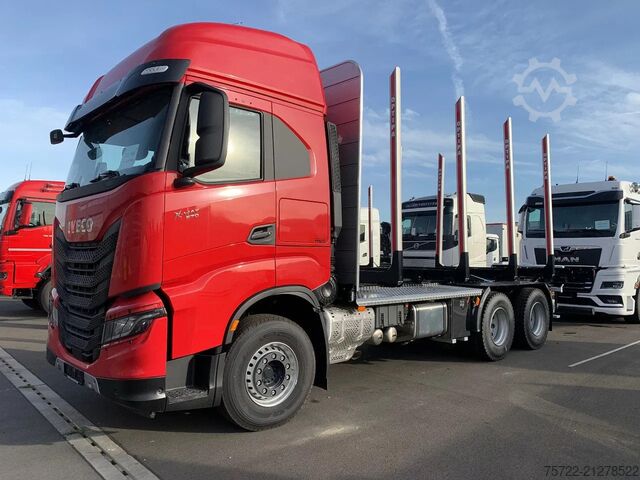 Holztransporter Iveco X-WAY 570 6x4 BL Kurzholz-LKW Kran nach Wahl