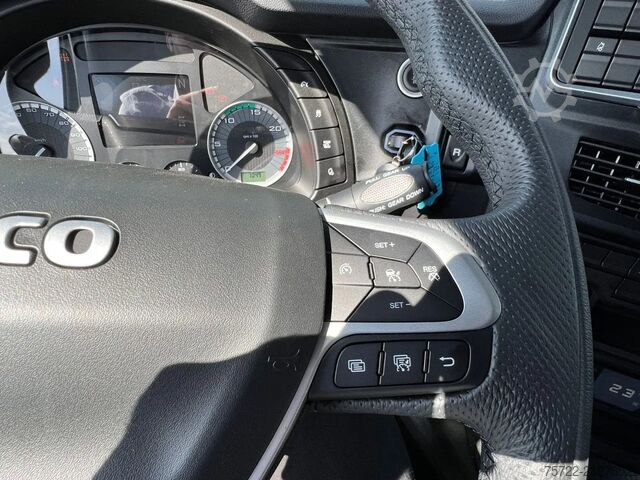 Holztransporter Iveco X-WAY 570 6x4 BL  Kurzholz-LKW Kran nach Wahl