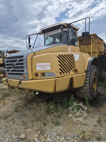 Truck mounted crane VOLVO A 35 C