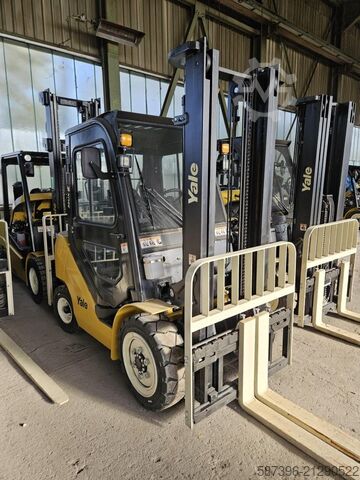 Diesel Forklift Yale GDP30UX