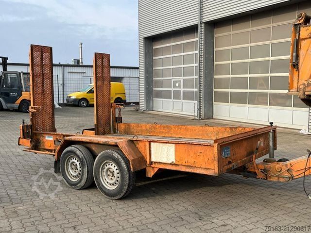 Low loader trailer BLOMENRÖHR Tandemtieflader 441/3500 Tiefladeranhänger Rampe