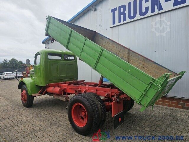 Transporter mit Kipper Mercedes-Benz LA 312 4x4 Meiller 3Seiten Kipper zGG. 7.000Kg.