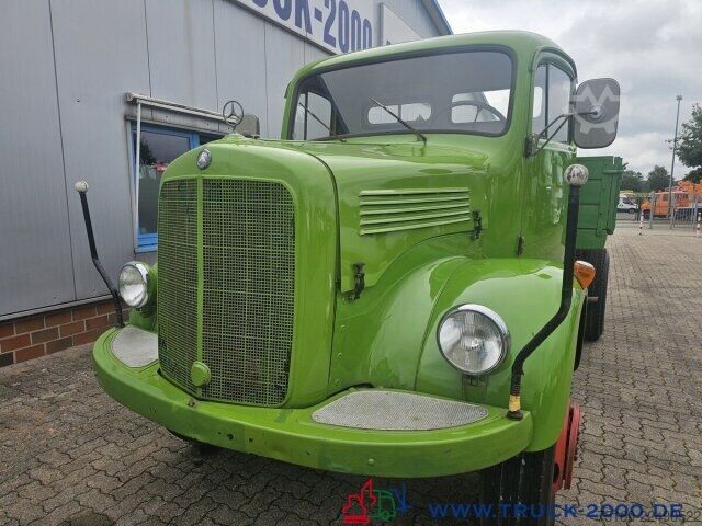 Transporter mit Kipper Mercedes-Benz LA 312 4x4 Meiller 3Seiten Kipper zGG. 7.000Kg.