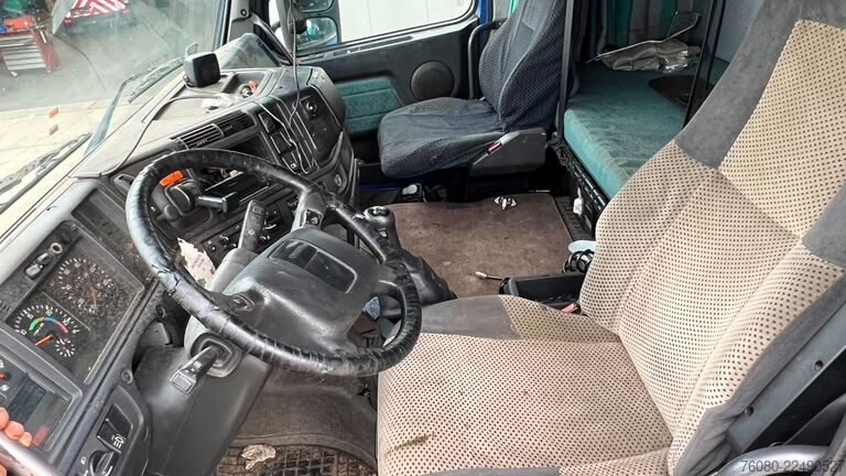 Fahrgestell mit Fahrerhaus Volvo FH 12 - 460 (LAMES / STEEL SUSPENSION / 6X4 / 2...