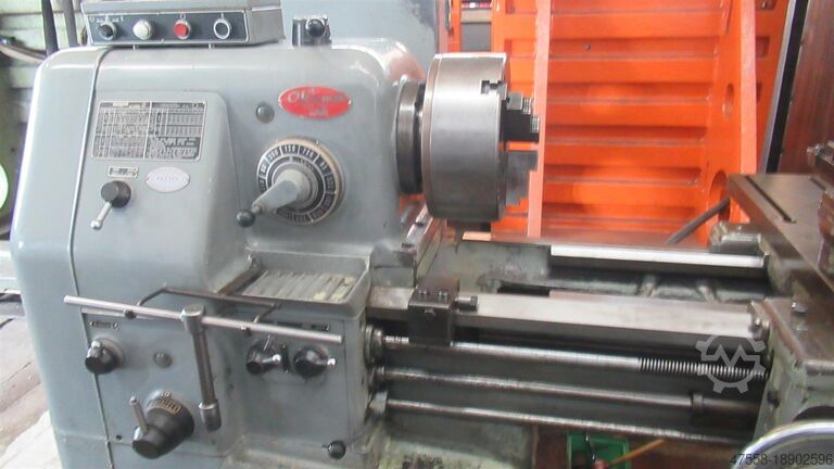 Center Lathe OKUMA L 9