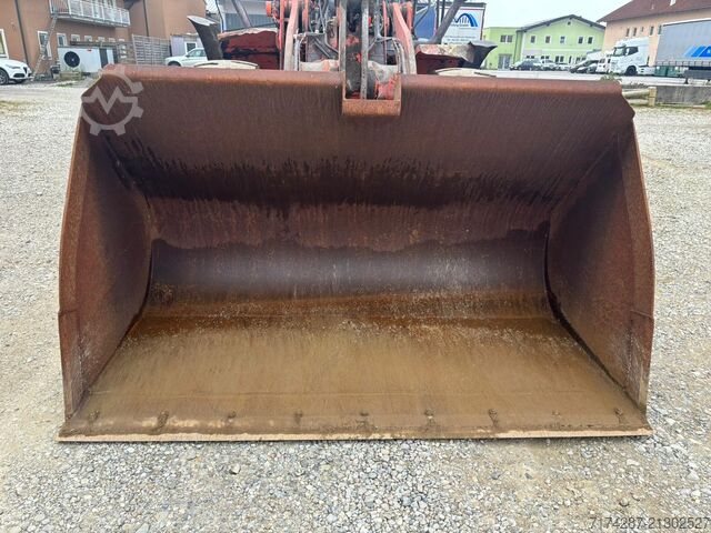 Radlader Hitachi ZW220-6