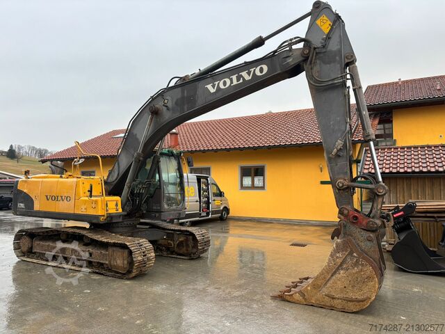 Crawler excavator Volvo EC210CL