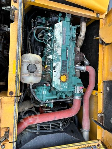 Crawler excavator Volvo EC210CL