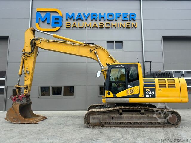 Crawler excavator Komatsu PC240NLC-11