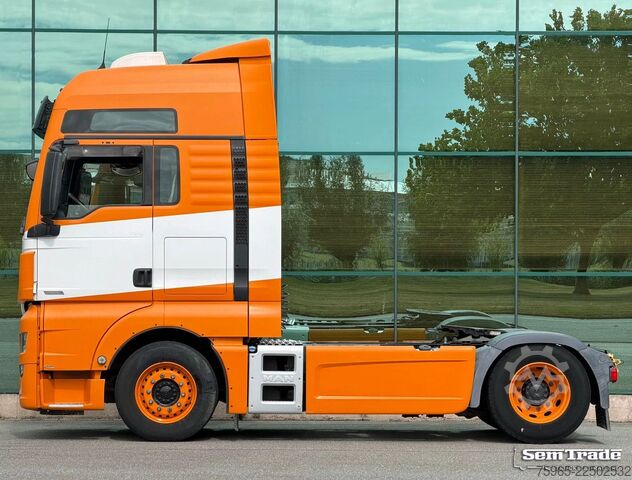 Standard tractor unit MAN TGX 18.420 FULL SPOILER 2x TANKS SMART TACHO2 PA