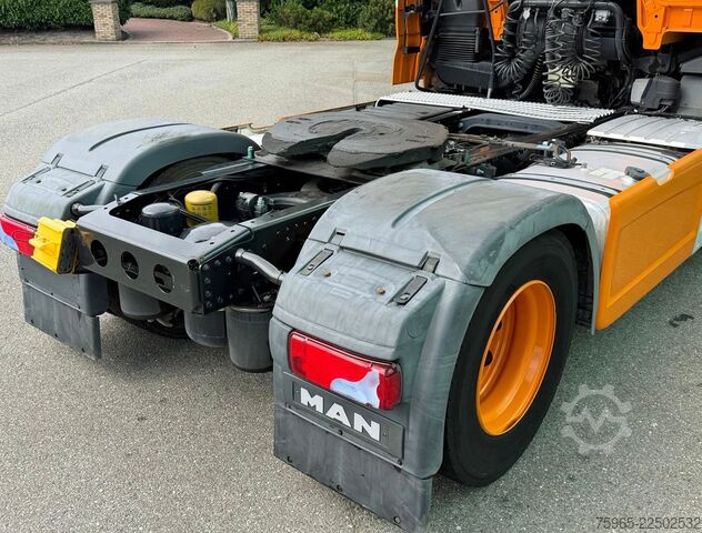 Standard tractor unit MAN TGX 18.420 FULL SPOILER 2x TANKS SMART TACHO2 PA