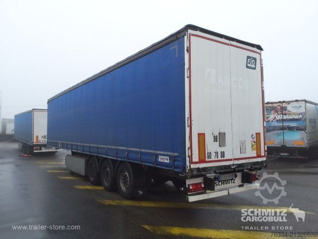 Auflieger mit Pritsche & Plane Schmitz Cargobull Semitrailer Curtainsider Standard