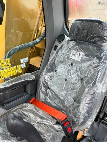 Chain excavator CATERPILLAR 315 NEU