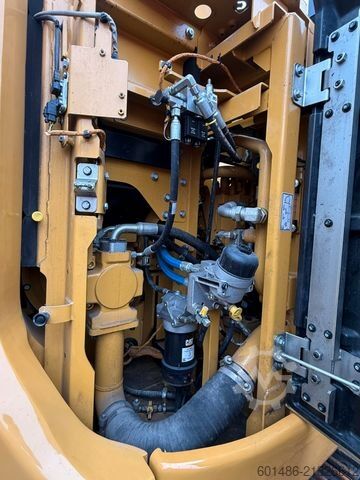 Chain excavator CATERPILLAR 315 NEU