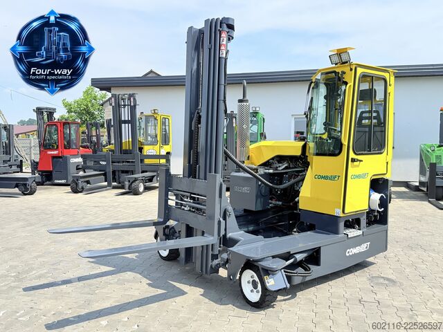 Vierwegestapler Combilift C3000 GAS TRIPLEX 6400 ONLY 953H CABIN