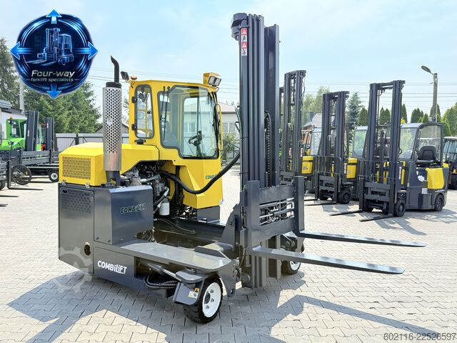 Vierwegestapler Combilift C3000 GAS TRIPLEX 6400 ONLY 953H CABIN