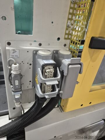 Injection molding machine Arburg Allrounder 370C 800-250