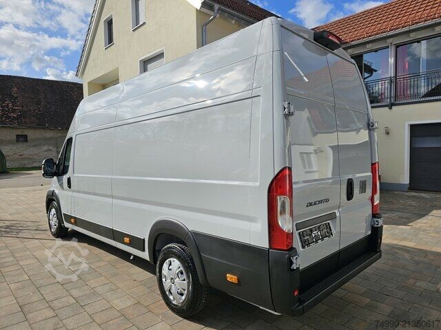 High top van Fiat Ducato 35 MAXI L5H3 180 17m³ Serie10 Automatik