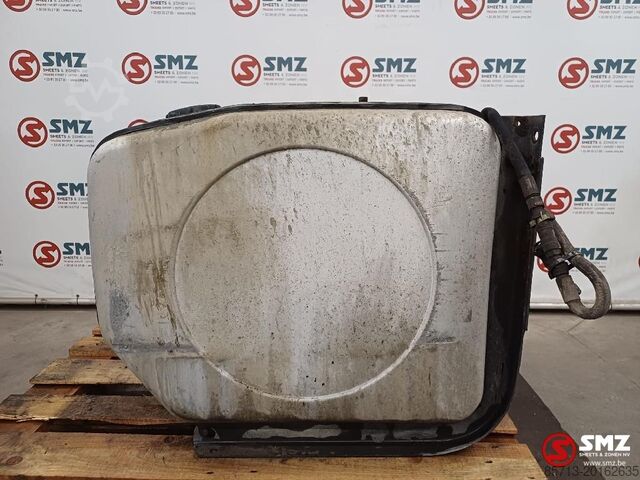 Fuel tank Volvo Occ brandstoftank 300L met steunen Volvo