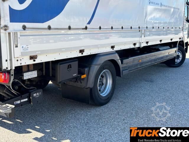 LKW mit Pritsche & Plane  Atego 1524 L
