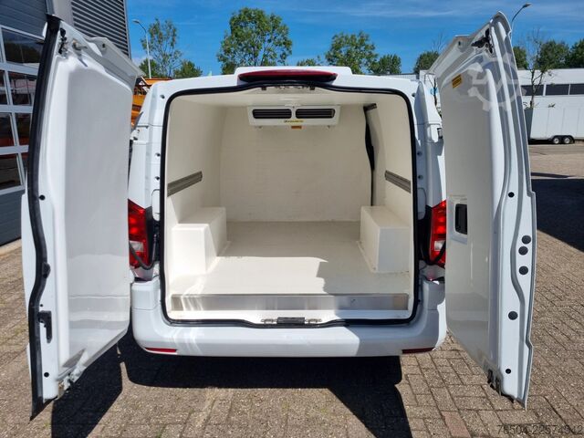 Refrigerated/freezer transport (delivery van) Mercedes-Benz Vito 114 CDI Koelwagen Konvekta -5' C ST 230V E...