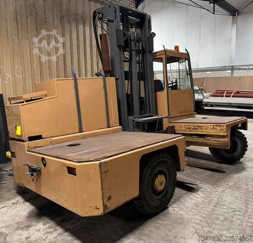 Side loader forklift B-P Battioni e Pagani HT6