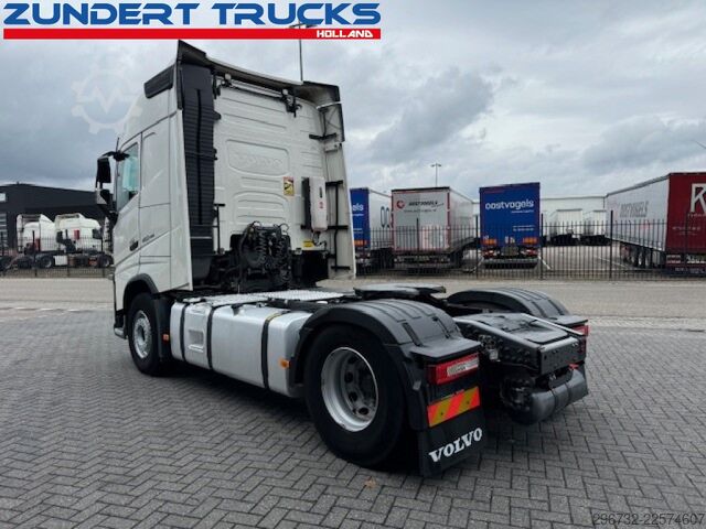 Hazardous substances Volvo FH 460 I-SAVE GLOBETROTTER,ADR,LOW KM