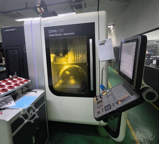 Universal machining center DMG DMU 50