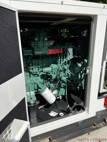 NWK80 emergency generator soundproofing Newpower 60kW 72kVA Stromaggregat NWK80 Notstromaggregat Schallschutz Neu