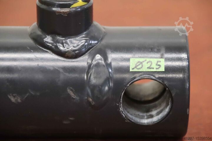 Hydraulic cylinder Faroil 6 18.  Hub 160 mm