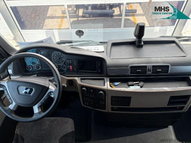 Volumen SZM MAN TGX 18.500 4X2 LLS-U