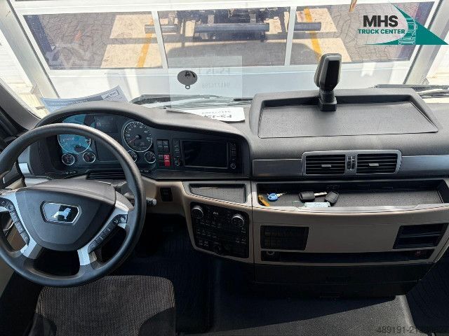 Volumen SZM MAN TGX 18.500 4X2 LLS-U