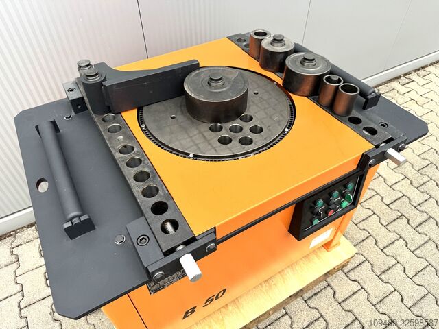 Betonstahlbiegemaschine/ GMS B 50 Betonstahlbiegemaschine GMS B 50 / Biegemaschine