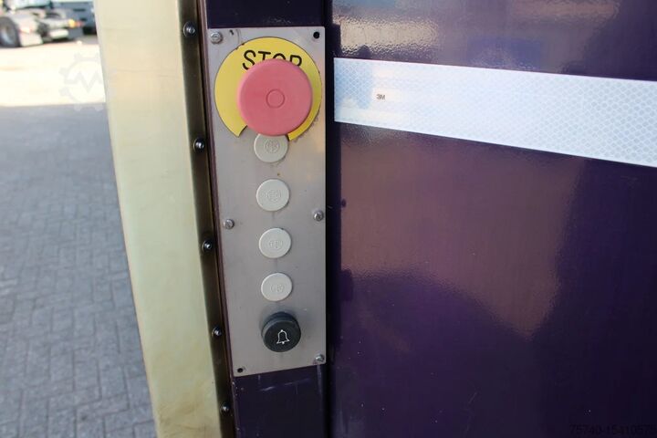 Refuse collection vehicle DAF CF 75 .250 + euro 5 + 6X2