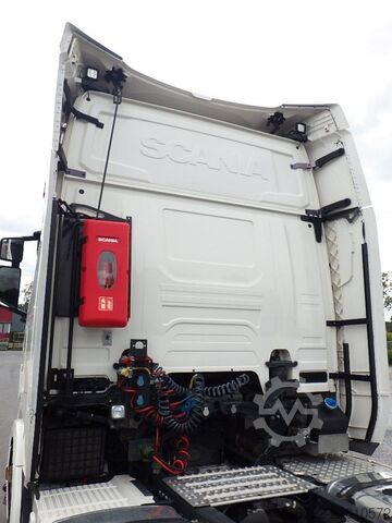 Schwerlast LKW/SZM SCANIA R 500 A6x2/4LB New/Ret./2xTank/Vollluft/70to GGW